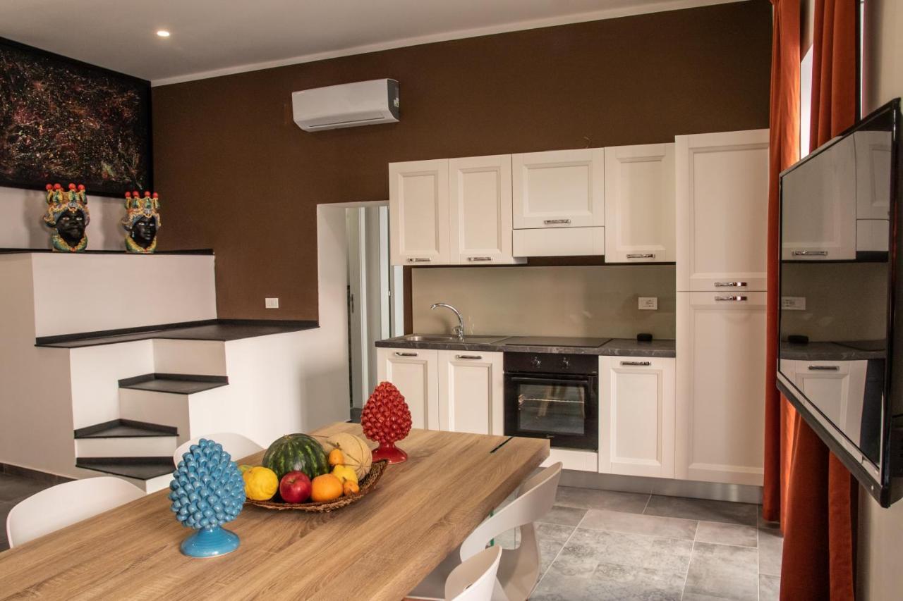 Casta Diva Luxury Apartments Палермо Екстериор снимка