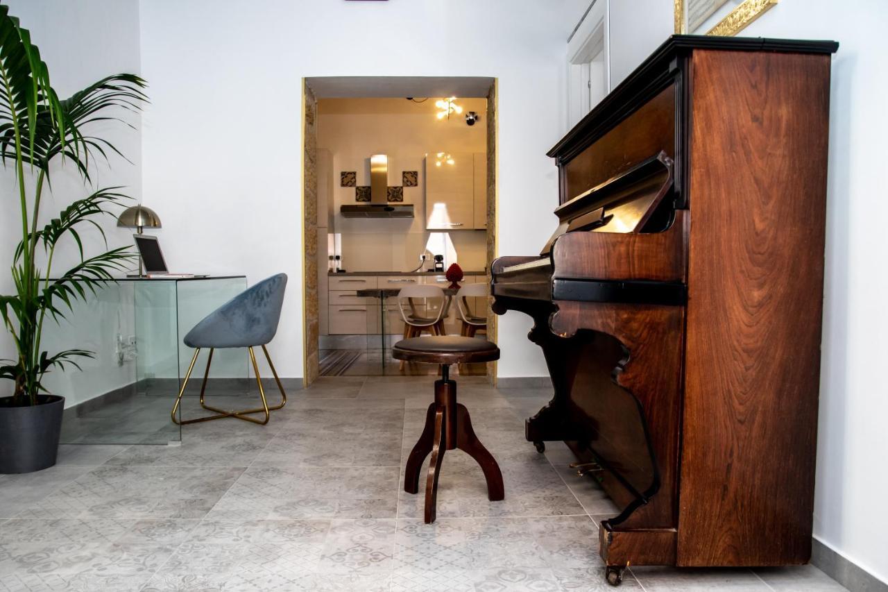 Casta Diva Luxury Apartments Палермо Екстериор снимка