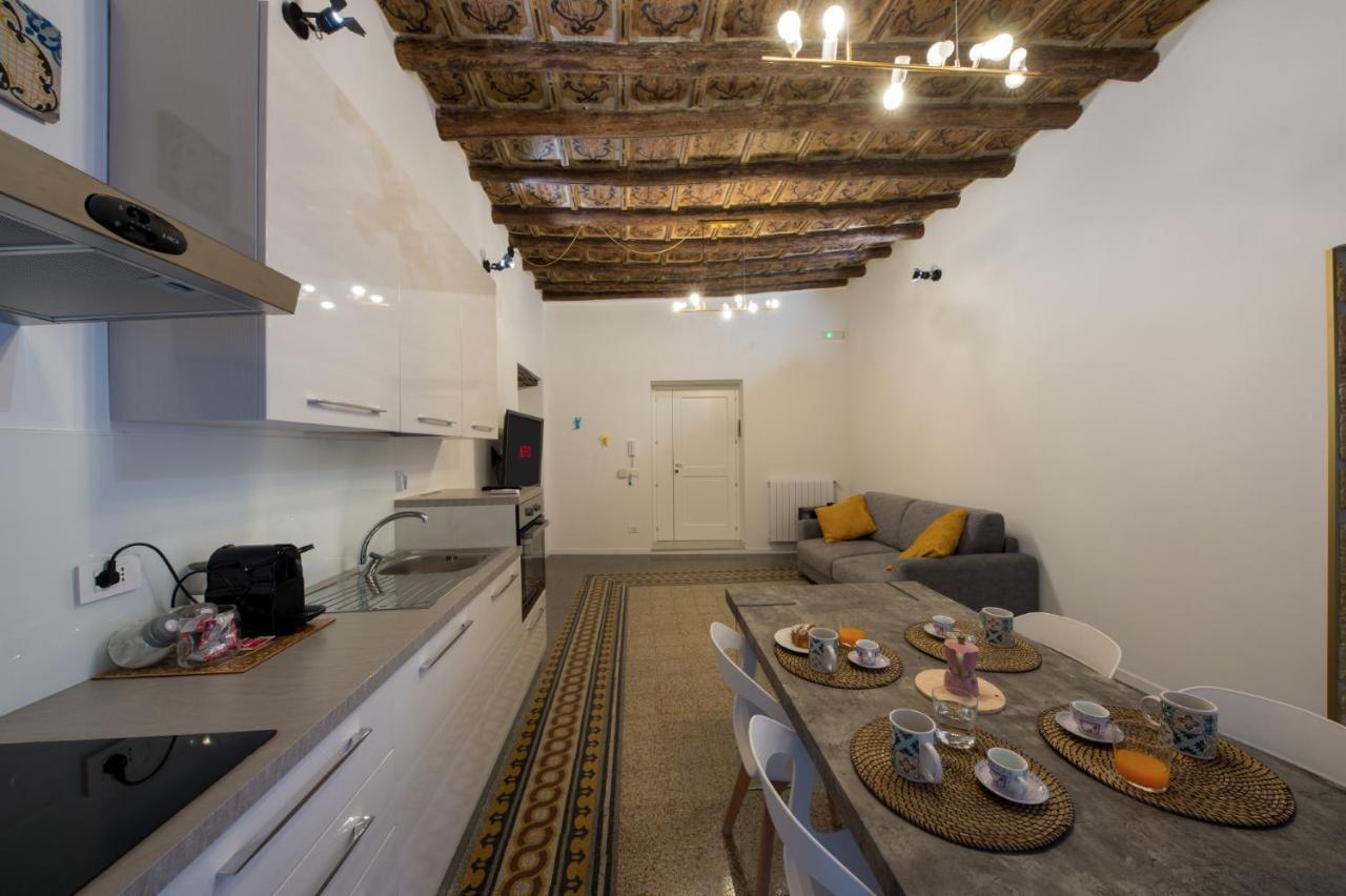 Casta Diva Luxury Apartments Палермо Екстериор снимка